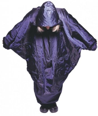 regenjas, winter 1999, polyester en  metaaldraad. PAP